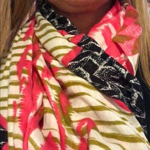 Stella & Dot Ikat scarf